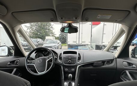 Opel Zafira C рестайлинг, 2012 год, 1 100 000 рублей, 10 фотография