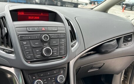 Opel Zafira C рестайлинг, 2012 год, 1 100 000 рублей, 20 фотография
