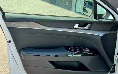 KIA K5, 2021 год, 2 100 000 рублей, 14 фотография