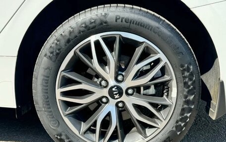 KIA K5, 2021 год, 2 100 000 рублей, 18 фотография
