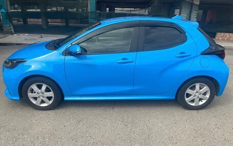 Toyota Yaris, 2021 год, 1 550 000 рублей, 4 фотография