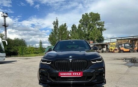 BMW X5, 2019 год, 5 700 000 рублей, 2 фотография