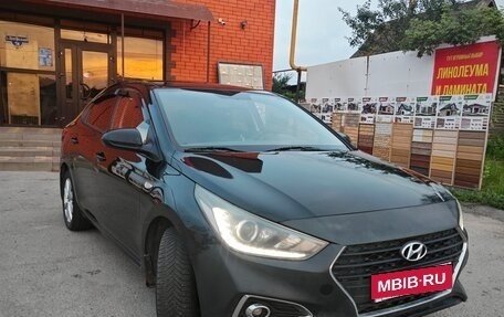 Hyundai Solaris II рестайлинг, 2019 год, 990 000 рублей, 3 фотография