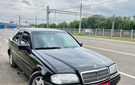 Mercedes-Benz C-Класс, 1997 год, 325 000 рублей, 2 фотография