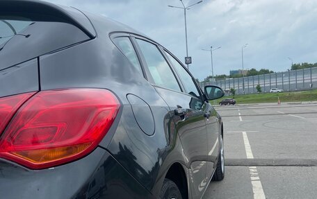 Opel Astra J, 2012 год, 800 000 рублей, 4 фотография