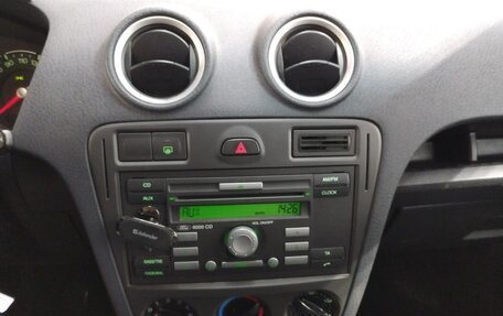 Ford Fusion I, 2008 год, 350 000 рублей, 11 фотография