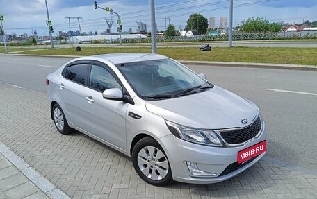 KIA Rio III рестайлинг, 2014 год, 1 020 000 рублей, 1 фотография