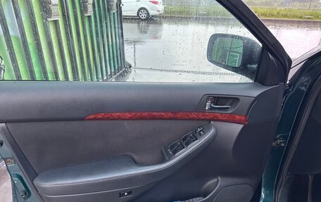 Toyota Avensis III рестайлинг, 2004 год, 599 999 рублей, 19 фотография