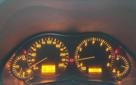 Toyota Avensis III рестайлинг, 2004 год, 599 999 рублей, 15 фотография