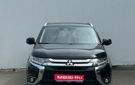 Mitsubishi Outlander III рестайлинг 3, 2017 год, 2 450 000 рублей, 2 фотография