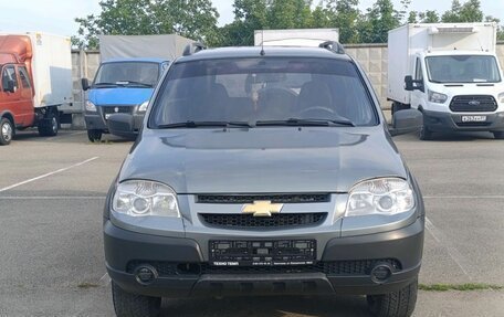 Chevrolet Niva I рестайлинг, 2012 год, 590 000 рублей, 2 фотография