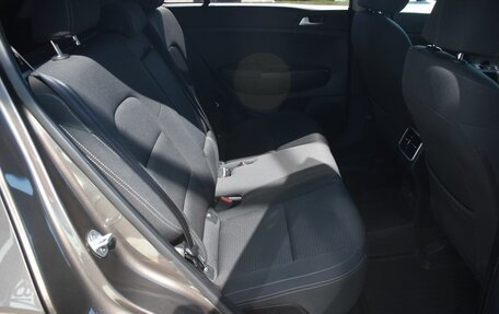 KIA Sportage IV рестайлинг, 2018 год, 2 180 000 рублей, 11 фотография
