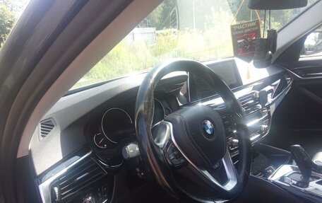 BMW 5 серия, 2018 год, 3 600 000 рублей, 3 фотография