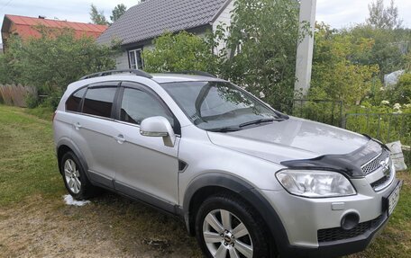 Chevrolet Captiva I, 2011 год, 900 000 рублей, 3 фотография