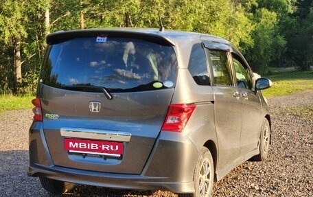 Honda Freed I, 2010 год, 915 000 рублей, 5 фотография