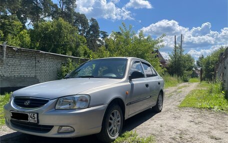 Hyundai Accent II, 2010 год, 600 000 рублей, 4 фотография