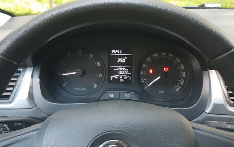 Skoda Rapid I, 2014 год, 820 000 рублей, 30 фотография