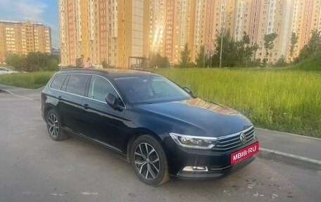 Volkswagen Passat B8 рестайлинг, 2018 год, 1 700 000 рублей, 4 фотография