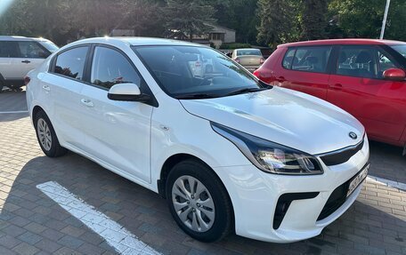 KIA Rio IV, 2020 год, 1 200 000 рублей, 2 фотография