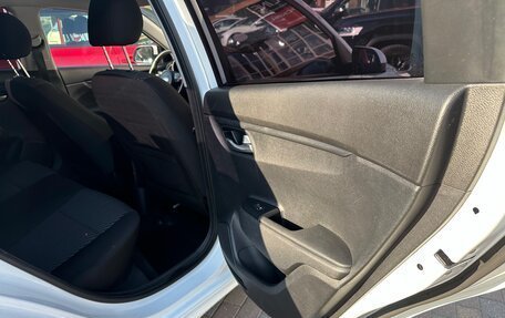 KIA Rio IV, 2020 год, 1 200 000 рублей, 6 фотография