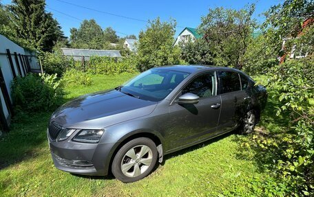 Skoda Octavia, 2019 год, 1 630 000 рублей, 6 фотография