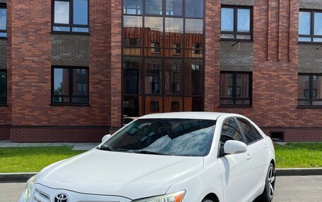 Toyota Camry, 2010 год, 1 525 000 рублей, 1 фотография