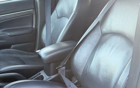 Mitsubishi ASX I рестайлинг, 2010 год, 840 000 рублей, 10 фотография