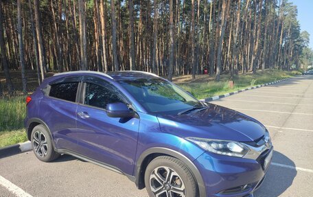 Honda Vezel, 2016 год, 1 350 000 рублей, 6 фотография