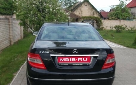 Mercedes-Benz C-Класс, 2007 год, 850 000 рублей, 6 фотография