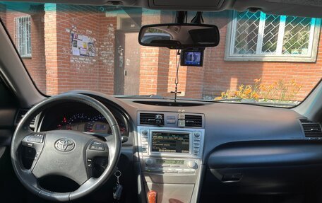 Toyota Camry, 2010 год, 1 525 000 рублей, 10 фотография