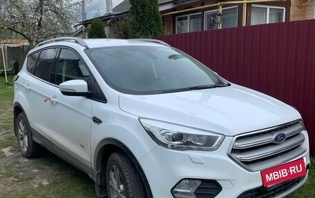 Ford Kuga III, 2017 год, 1 700 000 рублей, 2 фотография