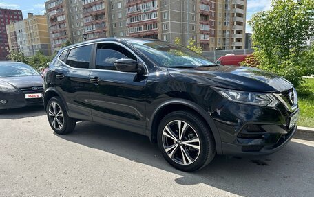 Nissan Qashqai, 2022 год, 2 450 000 рублей, 2 фотография