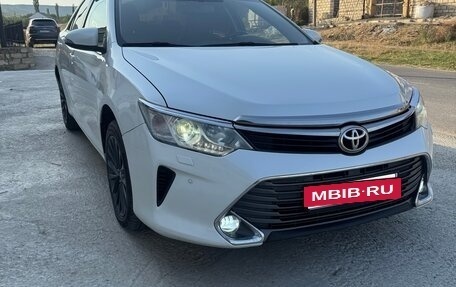 Toyota Camry, 2016 год, 1 750 000 рублей, 6 фотография