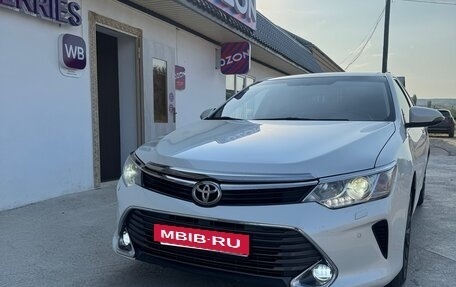 Toyota Camry, 2016 год, 1 750 000 рублей, 7 фотография