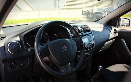 Renault Sandero II рестайлинг, 2017 год, 924 820 рублей, 5 фотография