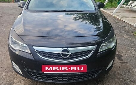 Opel Astra J, 2011 год, 750 000 рублей, 27 фотография