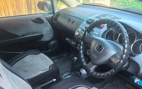 Honda Fit III, 2002 год, 330 000 рублей, 7 фотография
