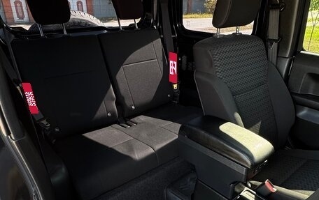 Suzuki Jimny, 2020 год, 2 800 000 рублей, 24 фотография