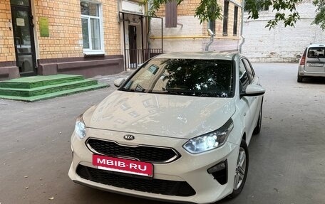 KIA cee'd III, 2019 год, 1 555 000 рублей, 3 фотография
