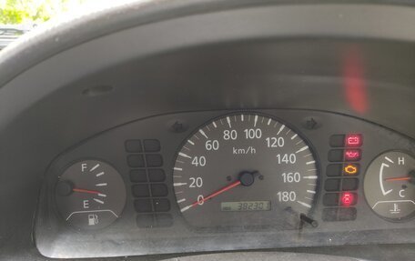 Nissan AD II, 2001 год, 175 000 рублей, 5 фотография