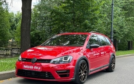 Volkswagen Golf R VII, 2019 год, 2 950 000 рублей, 10 фотография