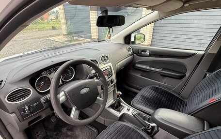 Ford Focus II рестайлинг, 2010 год, 615 000 рублей, 3 фотография