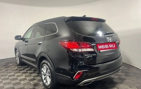 Hyundai Santa Fe III рестайлинг, 2017 год, 2 750 000 рублей, 6 фотография