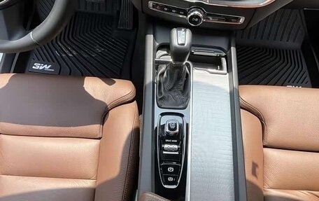 Volvo XC60 II, 2021 год, 2 575 432 рублей, 17 фотография