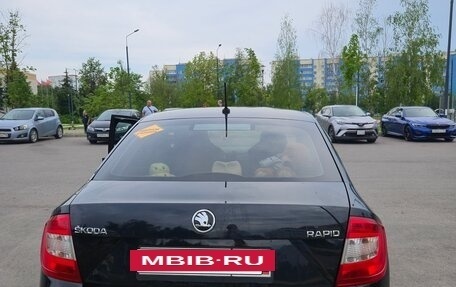 Skoda Rapid I, 2015 год, 880 000 рублей, 2 фотография