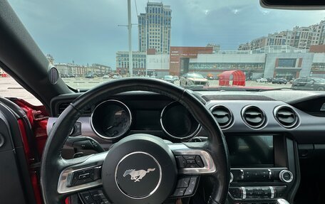 Ford Mustang VI рестайлинг, 2016 год, 2 150 000 рублей, 9 фотография