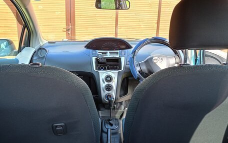 Toyota Vitz, 2005 год, 450 000 рублей, 2 фотография