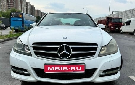 Mercedes-Benz C-Класс, 2013 год, 1 350 000 рублей, 1 фотография