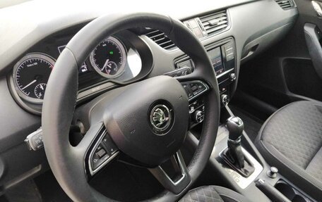 Skoda Octavia, 2017 год, 1 299 000 рублей, 10 фотография
