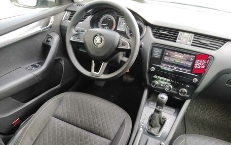 Skoda Octavia, 2017 год, 1 299 000 рублей, 14 фотография